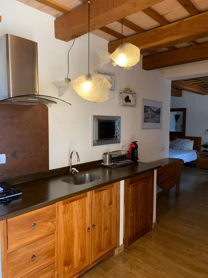 Es Volca Apartment Cadaques Ngoại thất bức ảnh