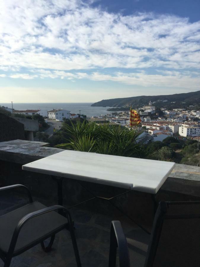 Es Volca Apartment Cadaques Ngoại thất bức ảnh